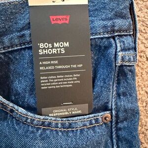 Levi's Blue Denim '80s Mom Shorts - High Rise Relaxed Fit